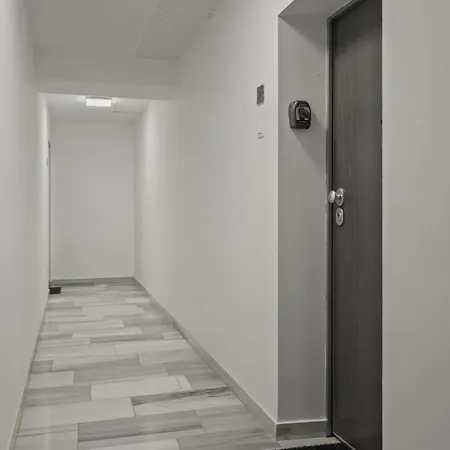 High-end With Terrace Apartment *